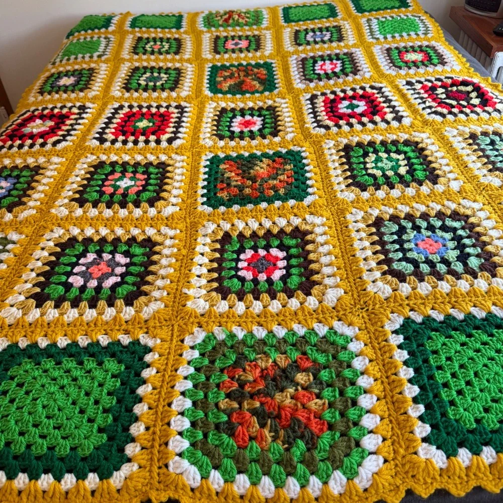 Handmade Crochet Granny Square Afghan Blanket Boho Cottage Retro Comfy Grandma